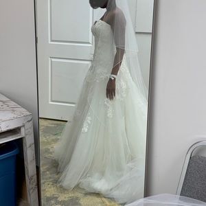Brand New Weeding Gown